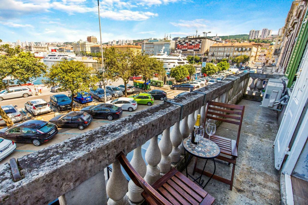 Apartment Mia Rijeka Exterior photo