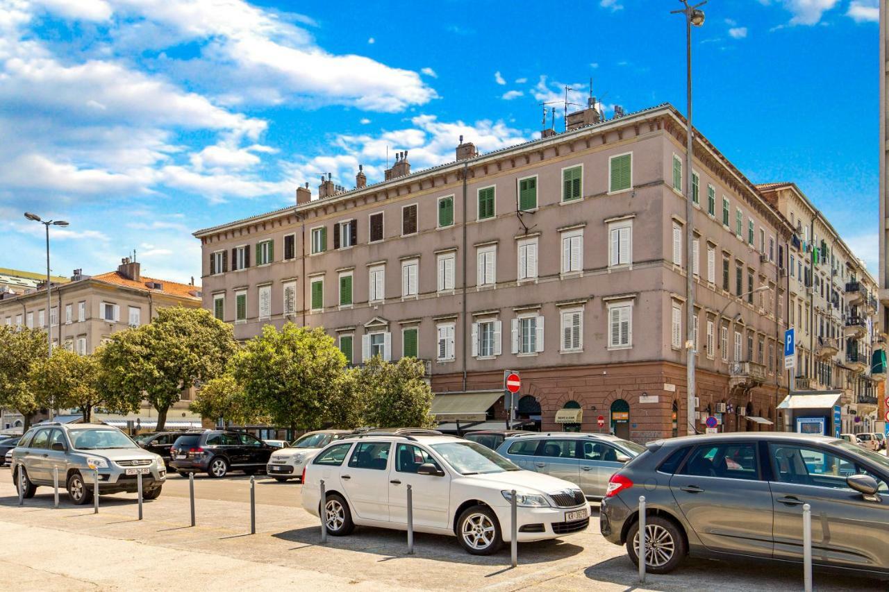 Apartment Mia Rijeka Exterior photo